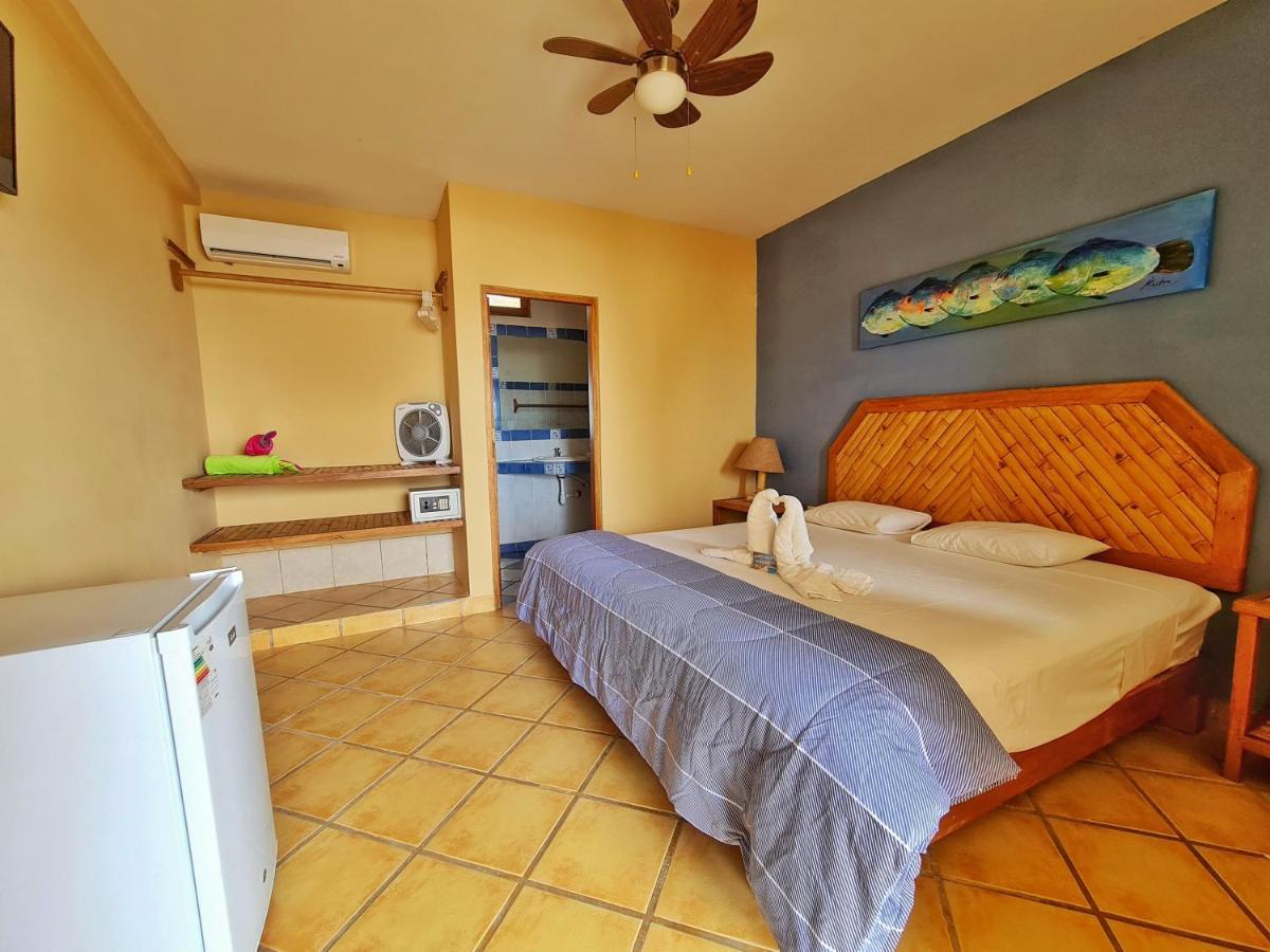 Mancora Beach Hotel (Adults Only) מראה חיצוני תמונה