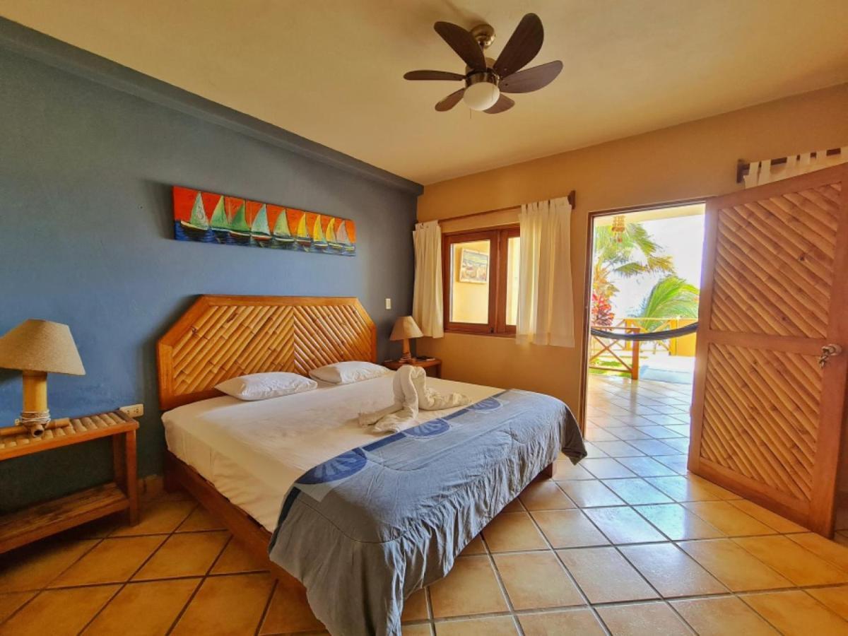 Mancora Beach Hotel (Adults Only) מראה חיצוני תמונה