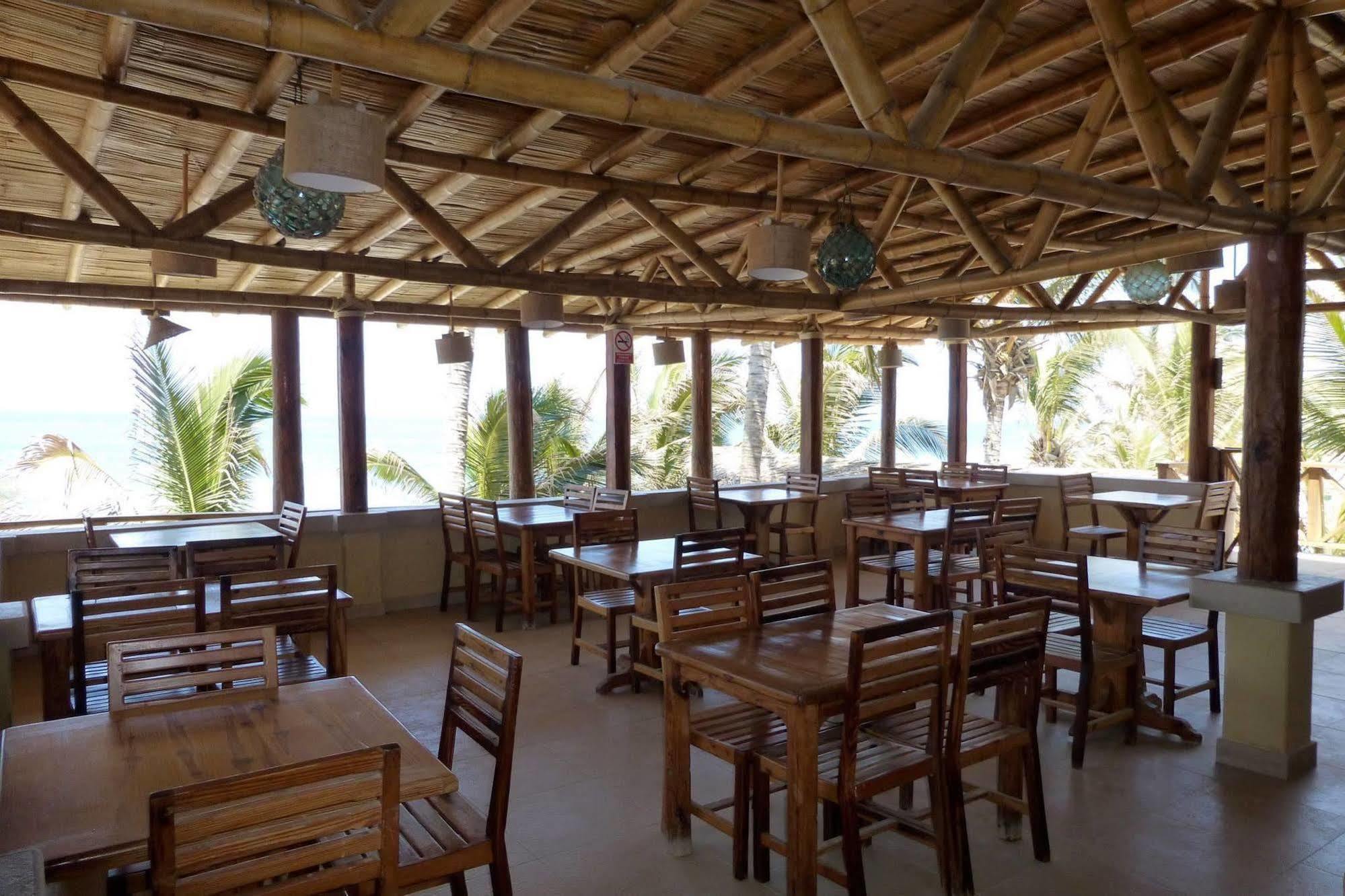 Mancora Beach Hotel (Adults Only) מראה חיצוני תמונה