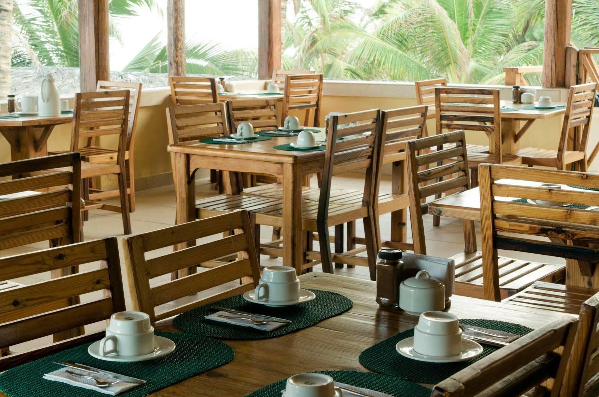 Mancora Beach Hotel (Adults Only) מראה חיצוני תמונה