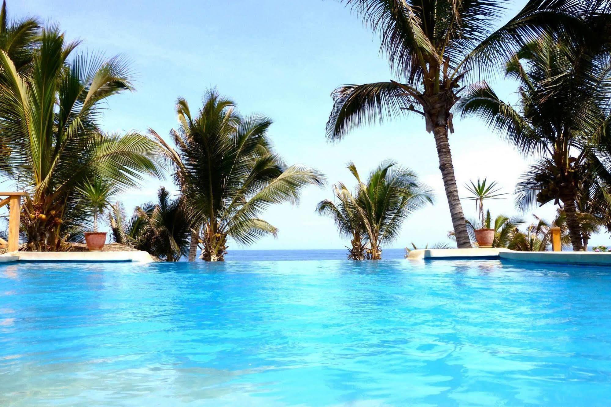 Mancora Beach Hotel (Adults Only) מראה חיצוני תמונה