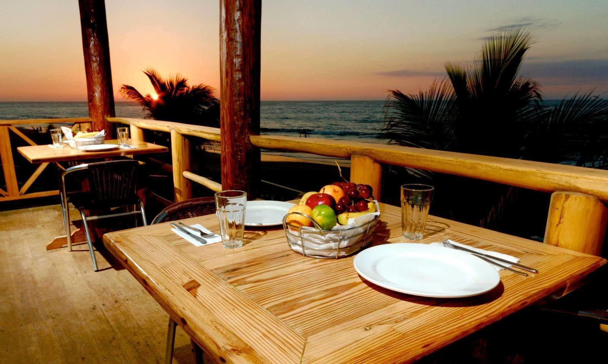 Mancora Beach Hotel (Adults Only) מראה חיצוני תמונה